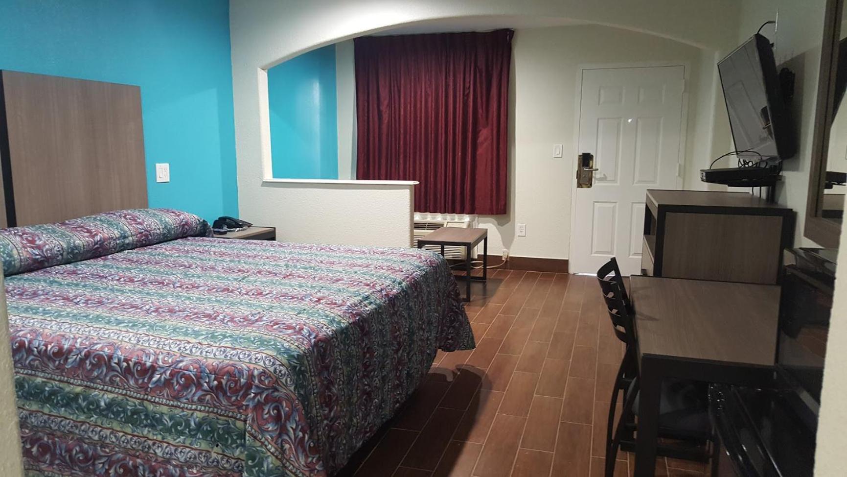 Moonlight Inn & Suites Jersey Village Chambre photo